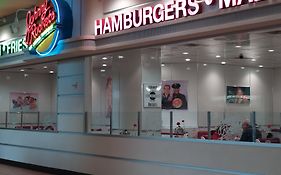 Mohegan Pennsylvania Casino Resort - Adults Only